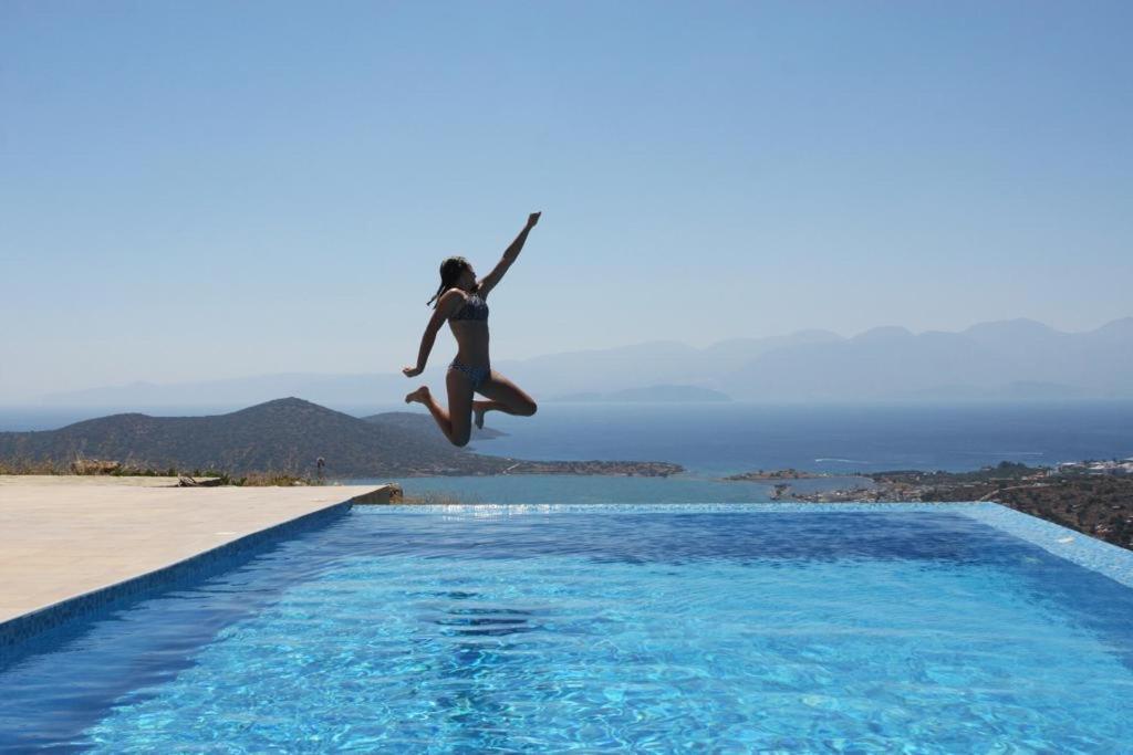 Villa Estee, Luxury Villa With Private Infinity Pool And Jacuzzi Ελούντα Εξωτερικό φωτογραφία